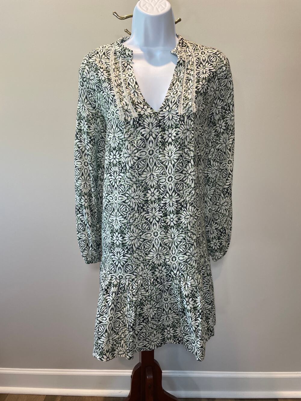 ZARA Blouson Dress Size 6 Green White Puff Sleeve Cottagecore